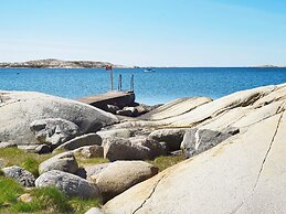 4 Person Holiday Home in Grundsund