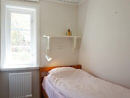 4 Person Holiday Home in Grundsund