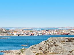 4 Person Holiday Home in Grundsund