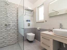 Villa Nana Comfortable Holiday Residence