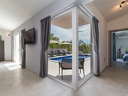Villa Nana Comfortable Holiday Residence
