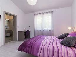 Villa Nana Comfortable Holiday Residence