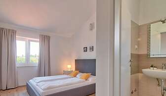 Blaise Comfortable Holiday Residence