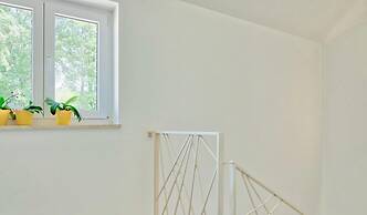 Blaise Comfortable Holiday Residence