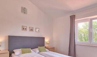 Blaise Comfortable Holiday Residence