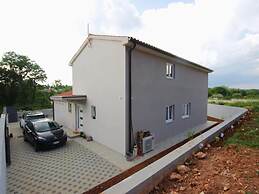 Blaise Comfortable Holiday Residence