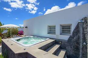 Holiday Home in Playa Blanca