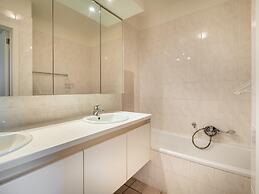 Catamaran Apartment in Sint-idesbald