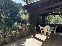 Cosy Holiday Home in Minerve With Garden