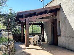 Cosy Holiday Home in Minerve With Garden