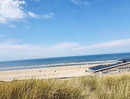 Apartment in Nieuwpoort With Terrace