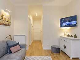 Apartment Near Historic Center and Lake Promenade