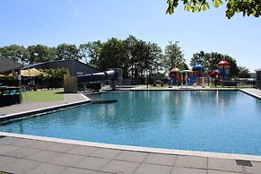 Glamping Tent by Lake De Rhederlaag