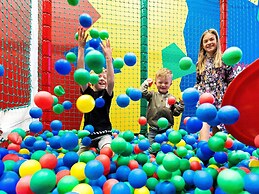 4 Person Holiday Home on a Holiday Park in Blavand