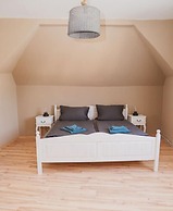 Villa G With Pool in Lubbenau