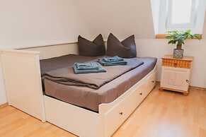 Villa G With Pool in Lubbenau