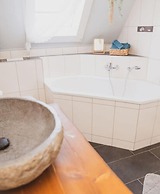 Villa G With Pool in Lubbenau