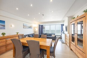 Apartment on the 3rd Floor With sea View