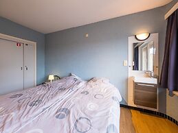 Apartment on the Third Floor for Family