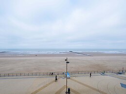 Apartment on the Third Floor for Family