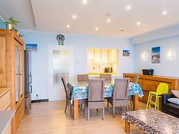 Apartment on the Third Floor for Family