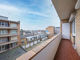 Apartment on the Third Floor for Family