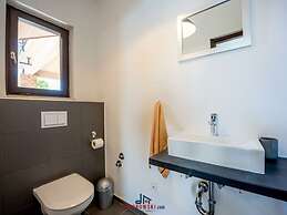 Villa Pupos Comfortable Holiday Residence