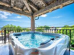 Villa Pupos Comfortable Holiday Residence