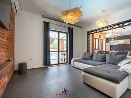 Villa Pupos Comfortable Holiday Residence