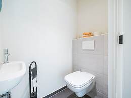 Bright Apartment on the First Floor