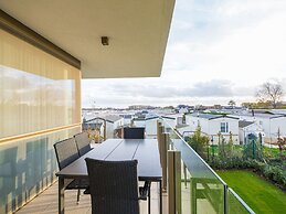 Bright Apartment on the First Floor