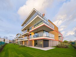 Bright Apartment on the First Floor