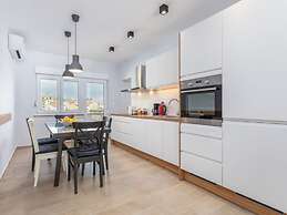 Holiday Apartment Fantasea