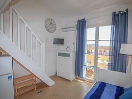 Comfortable Holiday Home Near the Beach