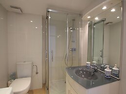 Comfortable Holiday Home Near the Beach