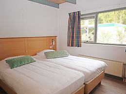 Detached Bungalow With Fireplace, in Appelscha