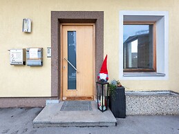Exclusive Panoramic Apartment in Niedernsill