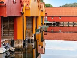 10 Person Holiday Home in Lindesnes-by Traum