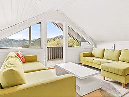 10 Person Holiday Home in Lindesnes-by Traum