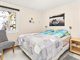 10 Person Holiday Home in Lindesnes-by Traum