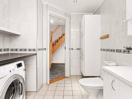 10 Person Holiday Home in Lindesnes-by Traum