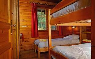 Charming Chalet Surrounded by Nature in Durbuy