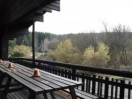 Charming Chalet Surrounded by Nature in Durbuy