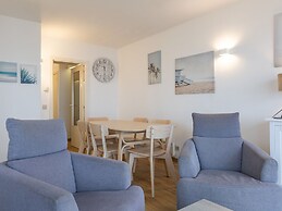 Corner Apartment on 5th Floor