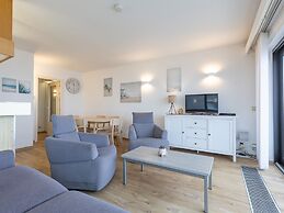 Corner Apartment on 5th Floor