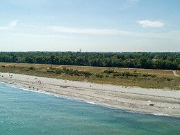 6 Person Holiday Home in Vaeggerlose