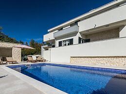 Villa Adrimar Comfortable Holiday Residence