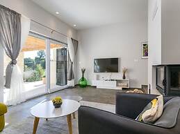 Villa Adrimar Comfortable Holiday Residence