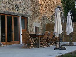 Spacious Cottage in Limousin With Private Pool
