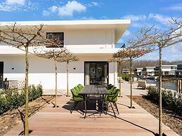 Water Villa With Infrared Sauna and Jetty